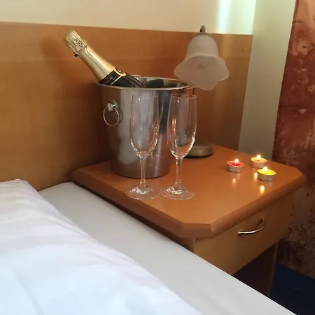 Albion Hotel Praga