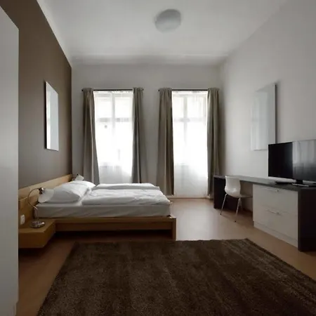 Downtown Chlumova Appartement