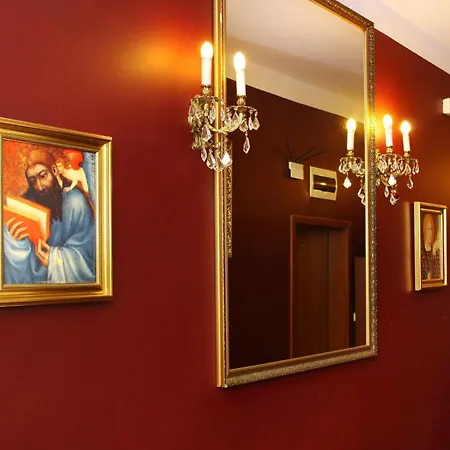King Charles Boutique 4*
