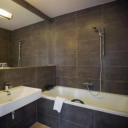 U Tří Bubnů Hotel