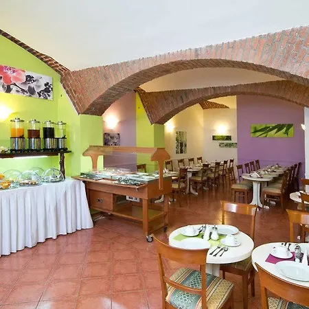 Hotel St George - Czech Leading