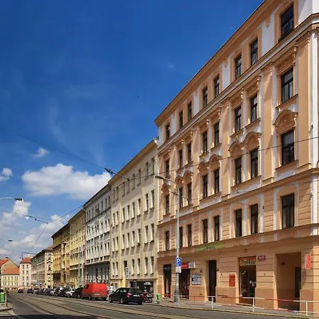 Golden Garni 3* Prag