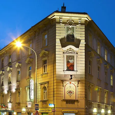 Golden Garni Hotell 3*