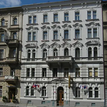 Brezina 3* Praga