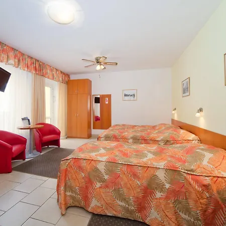 Hotell Seifert 4*