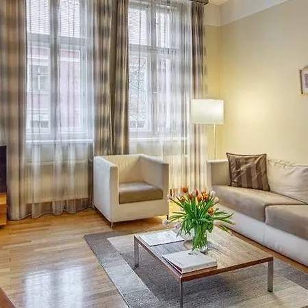 Mamaison Belgická 4*