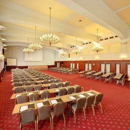 Hotel Grand International - Czech Leading Prag