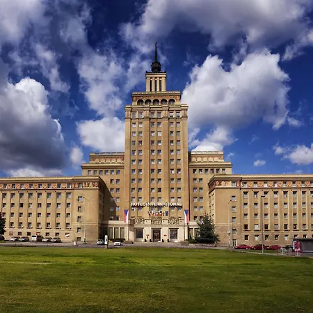 Hotel Grand International - Czech Leading 4*