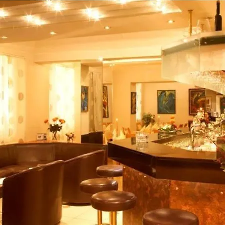 Hotel Ametyst 4*