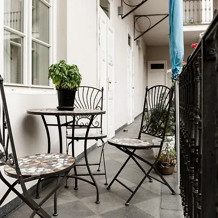Gesse Kollarova Apartment Prague