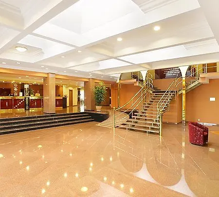 Albion Hotel 4*