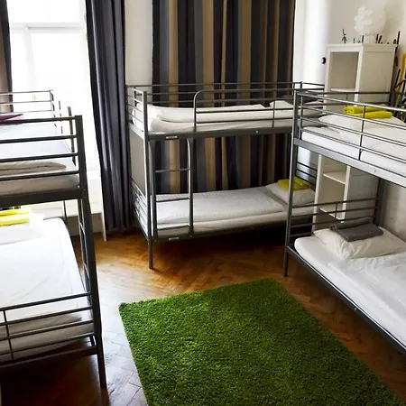 The Republic Garden Hostel Prague