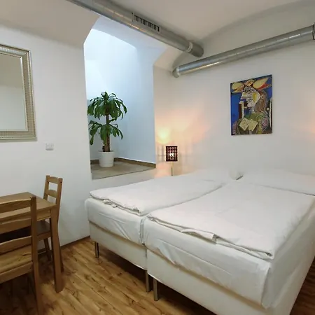 Marabou Hostel