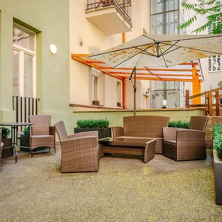 Otel Noir 4*