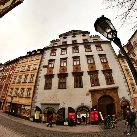 Hostel Homer - Old Town Square