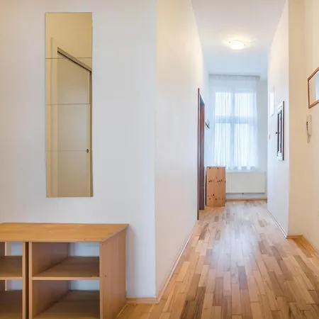 V Lesíčku Apartamento *