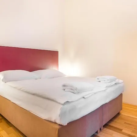 V Lesíčku *