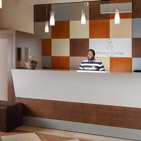 Centre Plaza Hotel 3*