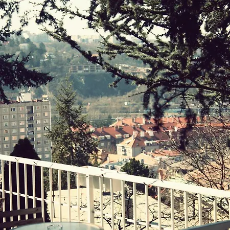 Monica Hotel