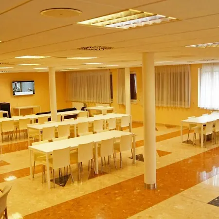 Хостел Km House Cerny Most