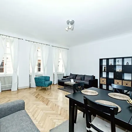 Apartmán Royal View *