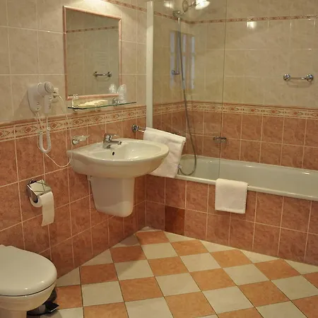 Cerny Slon Otel