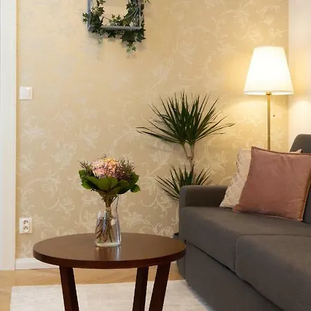 Apartment Seno6 *