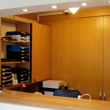 Km House Cerny Most