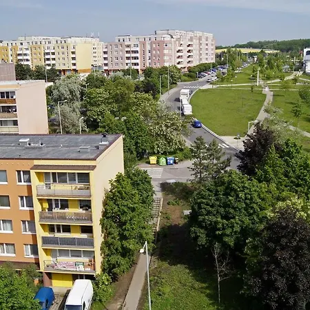 Km House Cerny Most * Прага