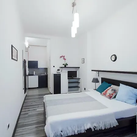 Modern Skolska 20 Apartment *