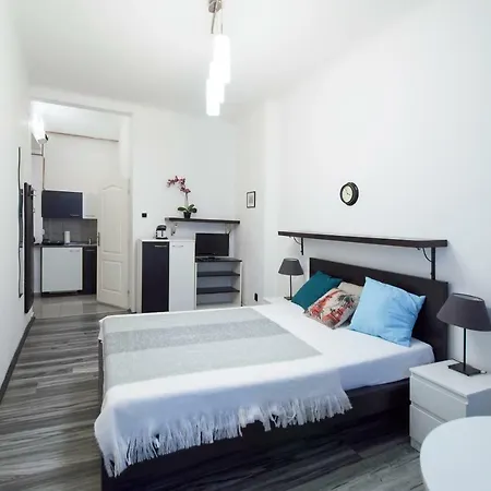 Apartment Modern Skolska 20 Prague