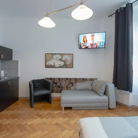 Modern Skolska 20 Apartment Prague