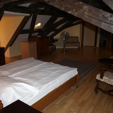 King George Hotel