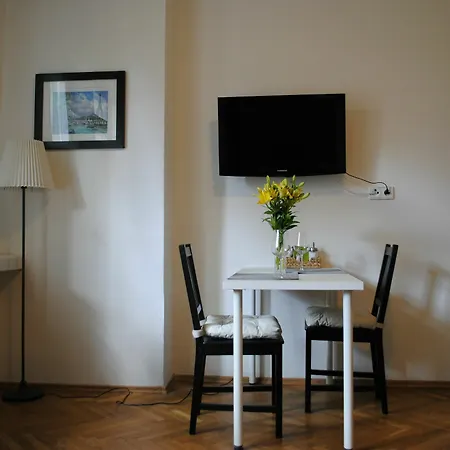 Apartamento Prague Apartments *