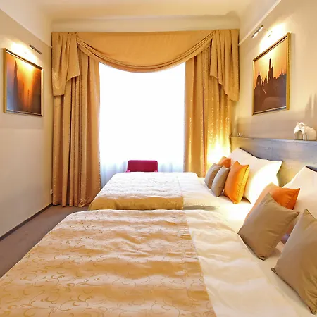 Milada Aparthotel 4*