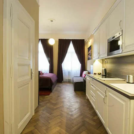 Milada Aparthotel 4*