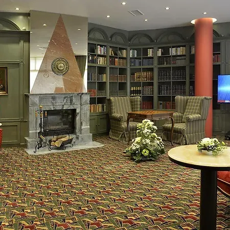 Savoy Hotel 4*