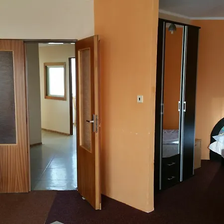 Rohoznik Hotel 3*