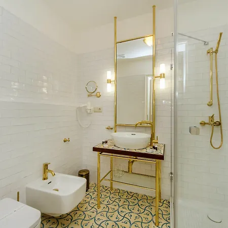 Manesova No.5 Apartment *