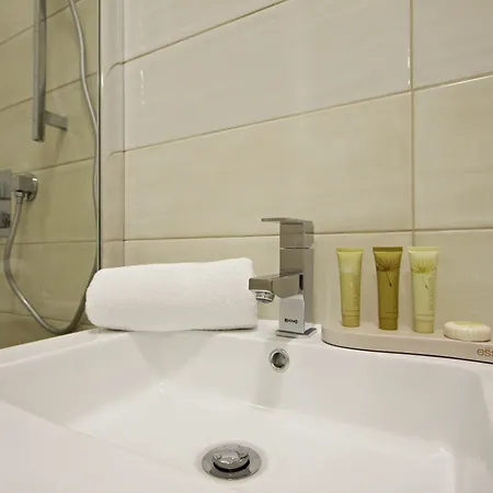 Alveo 4* Prague