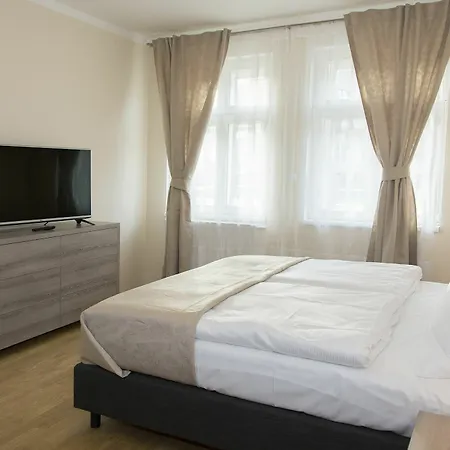 Aparthotel Limes 4*
