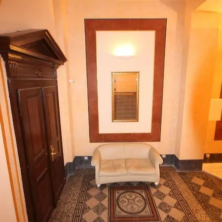 Halkova 5 Apartment Prague