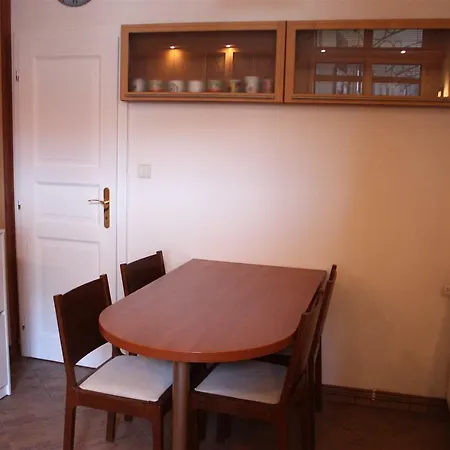 Spacious Charles Bridge Apt In The Heart Of Apartment