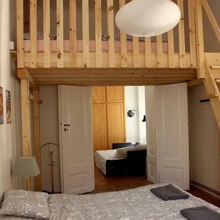 Spacious Charles Bridge Apt In The Heart Of Apartment *