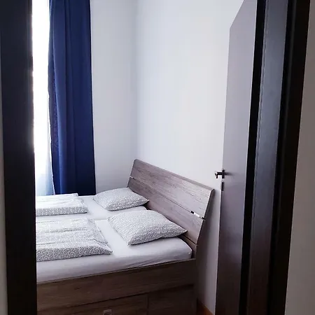 Trojicka Luxury