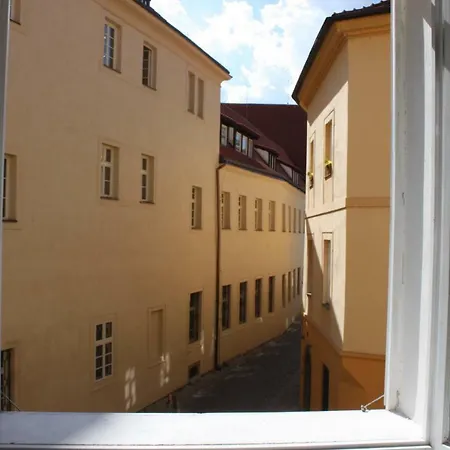 Spacious Charles Bridge Apt In The Heart Of Apartment *