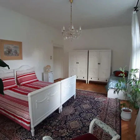 Homestay In Prague-big+comfy *