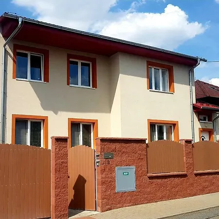 Apartment Apartman Svitlana