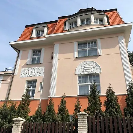 Homestay In Prague-big+comfy Prague