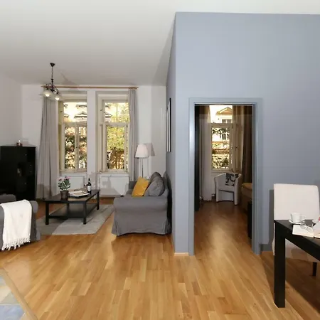 Vinohrady Moravska Apartment
